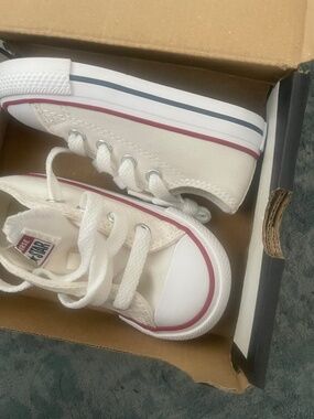 Baby converse